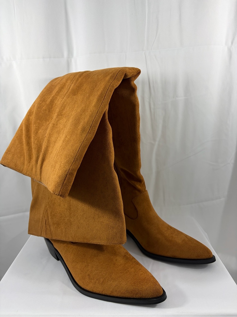 NWT Rebecca Minkoff Women's Size 8 Tan Suede Boots